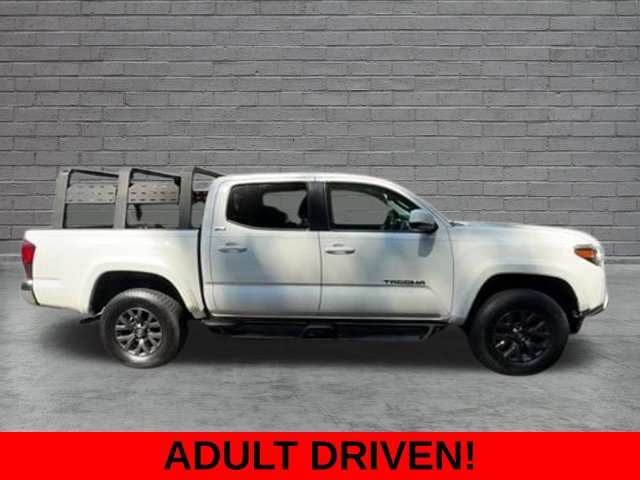 Used 2021 Toyota Tacoma SR5 RWD image 2