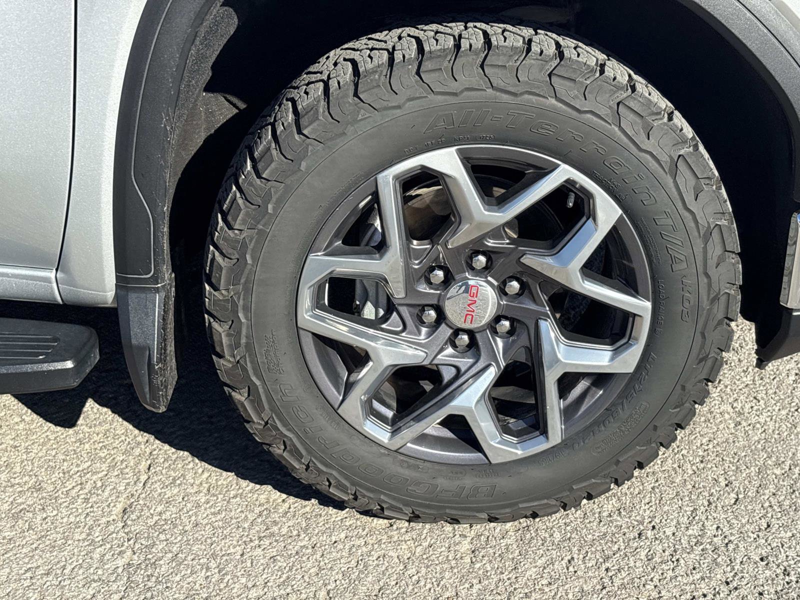 Certified 2022 GMC Sierra 1500 SLT w/ SLT Premium Package image 10