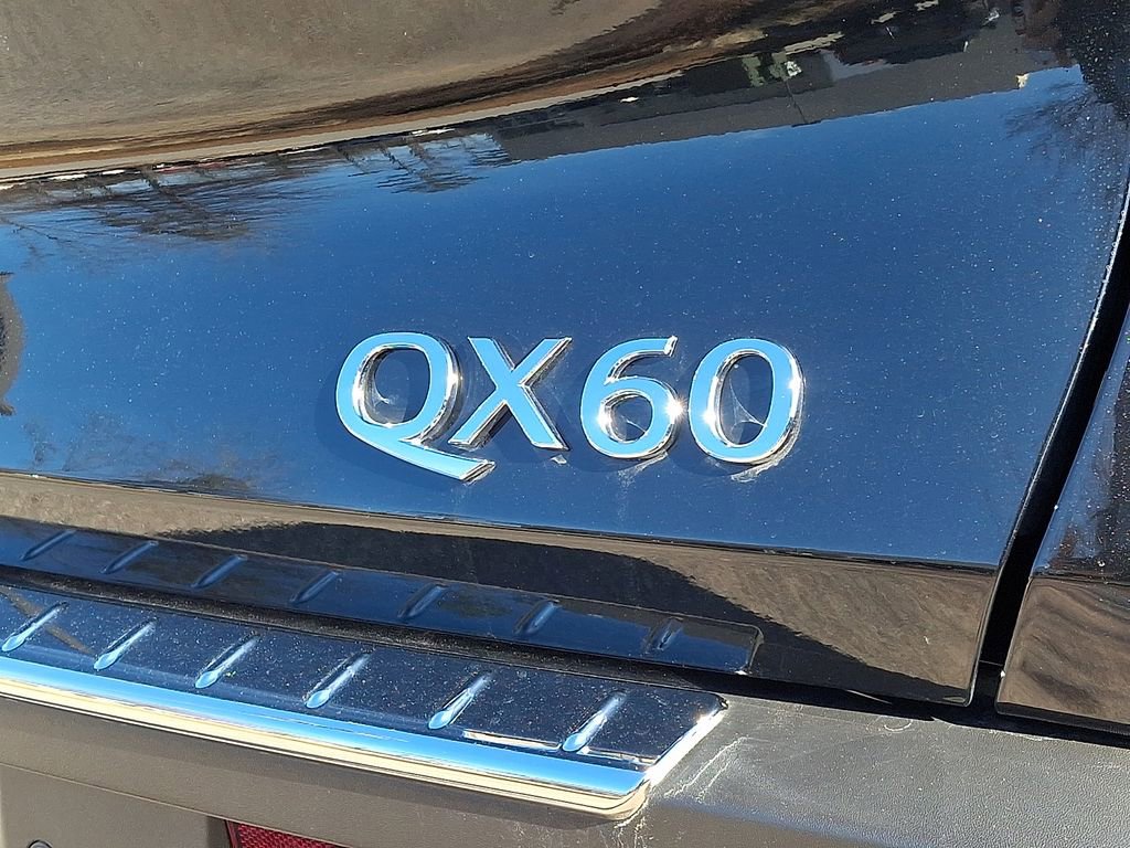 Used 2025 INFINITI QX60 Sensory w/ Vision Package image 34