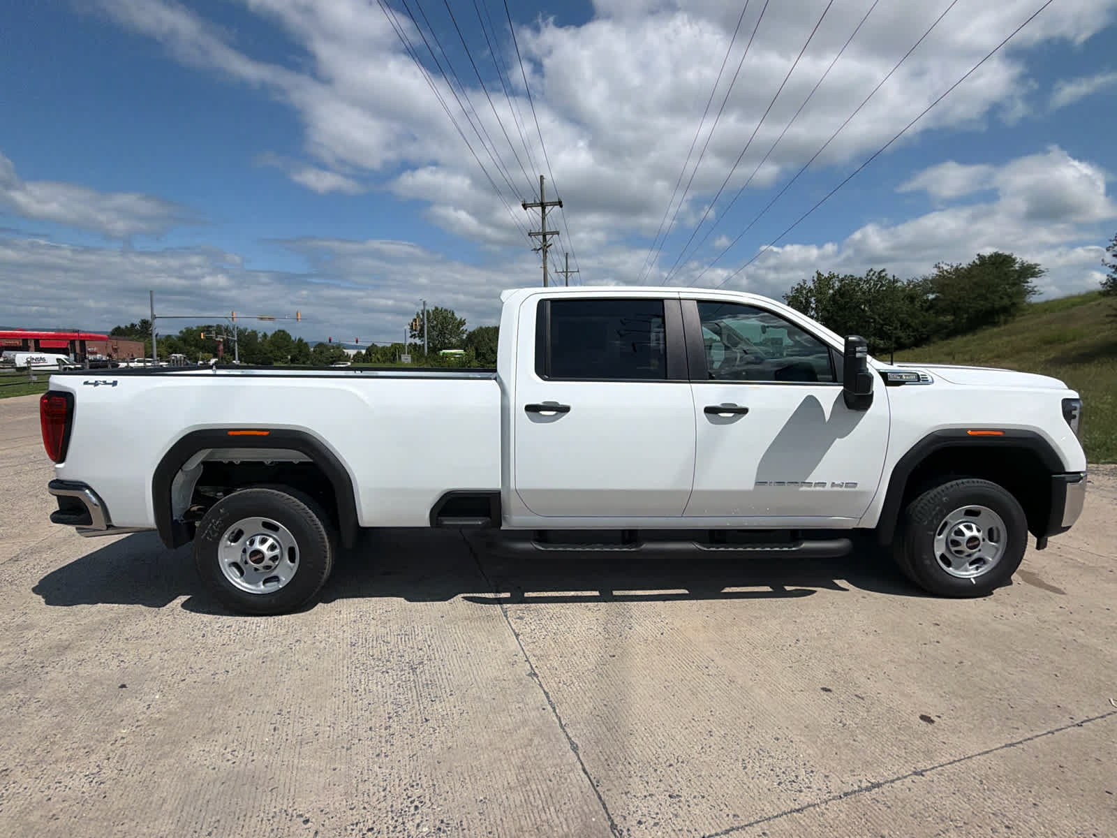 New 2026 GMC Sierra 2500 Pro w/ Convenience Package AWD/4WD image 14