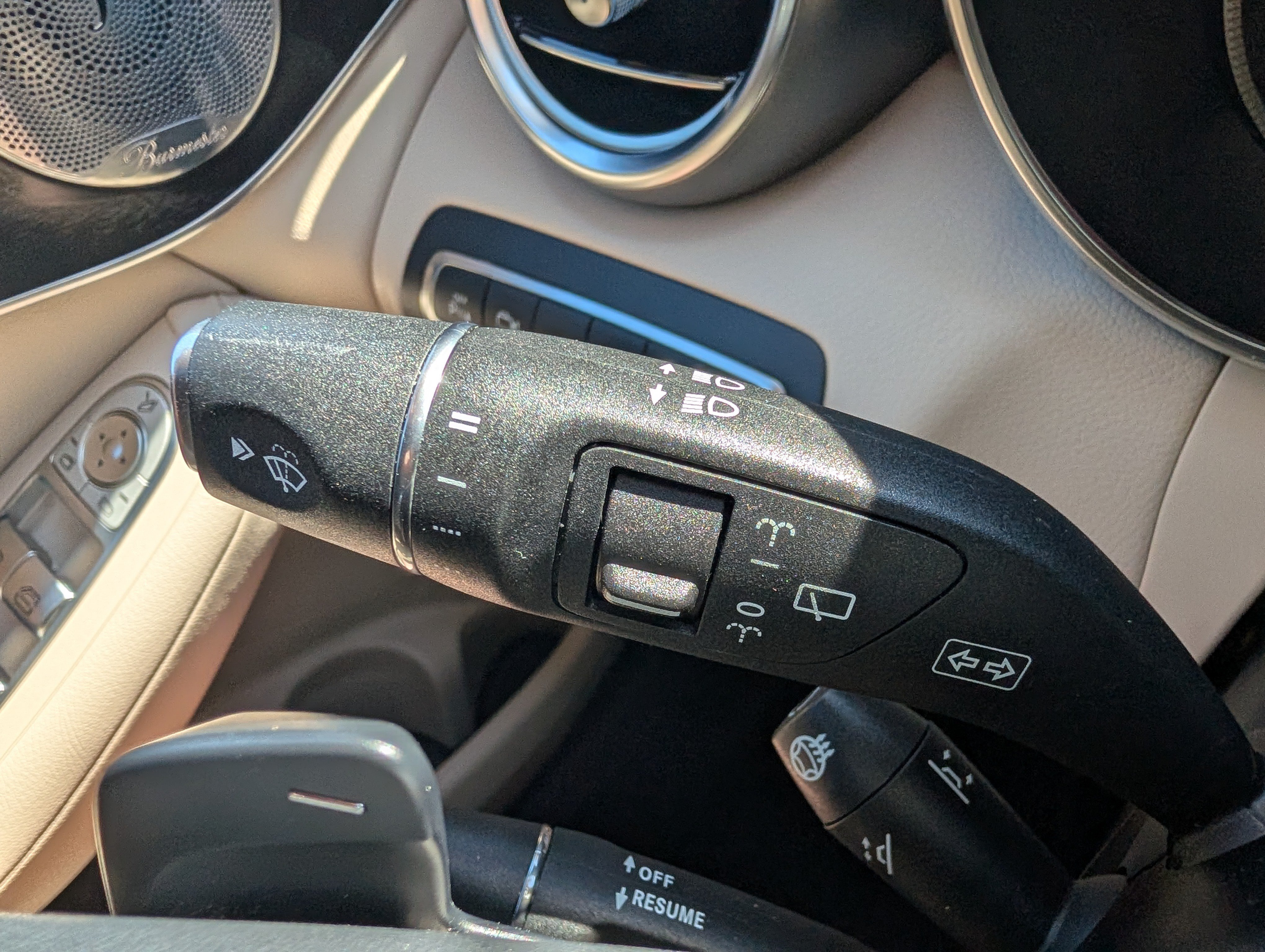 Used 2017 Mercedes-Benz GLC 300 4MATIC image 27