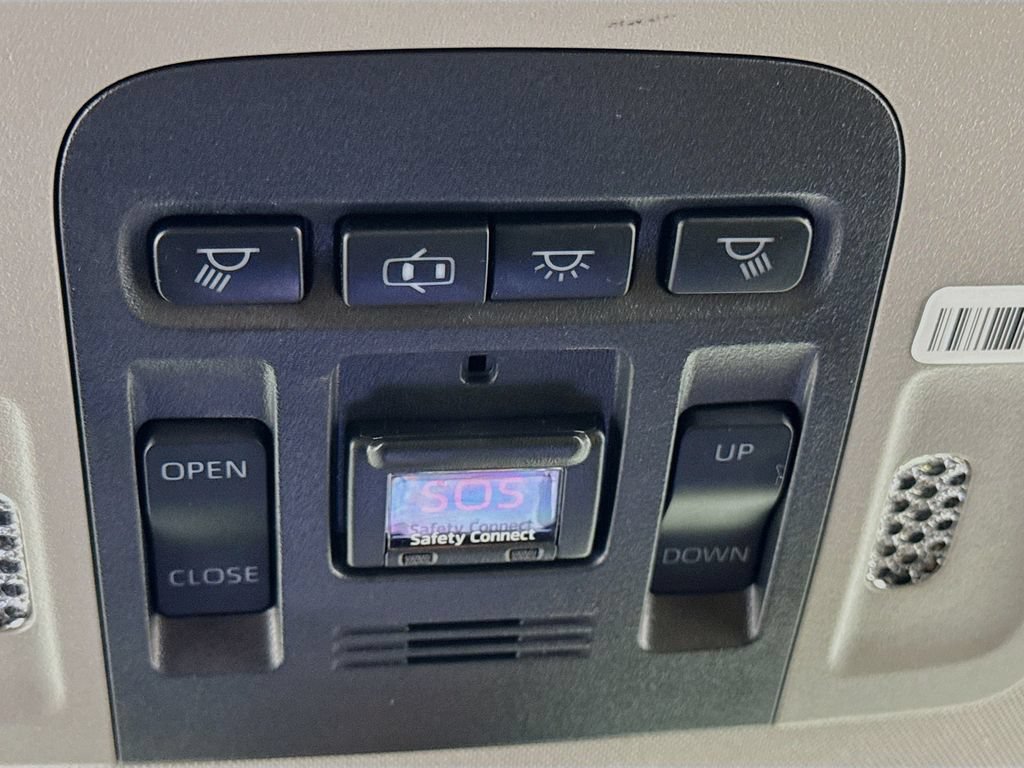 Used 2019 Toyota Camry LE w/ Convenience Package FWD image 12