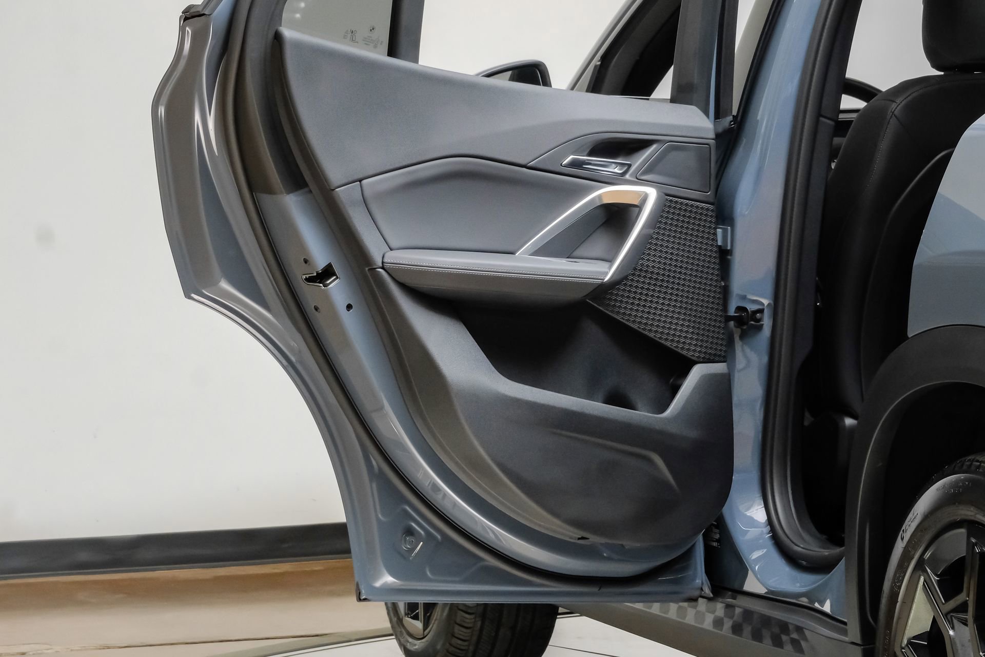 Used 2025 BMW X2 xDrive28i image 48