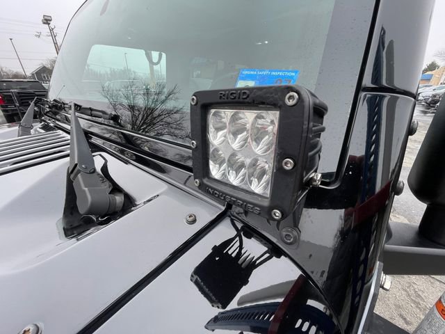 Used 2014 Jeep Wrangler Unlimited Sahara w/ Max Tow Package image 25