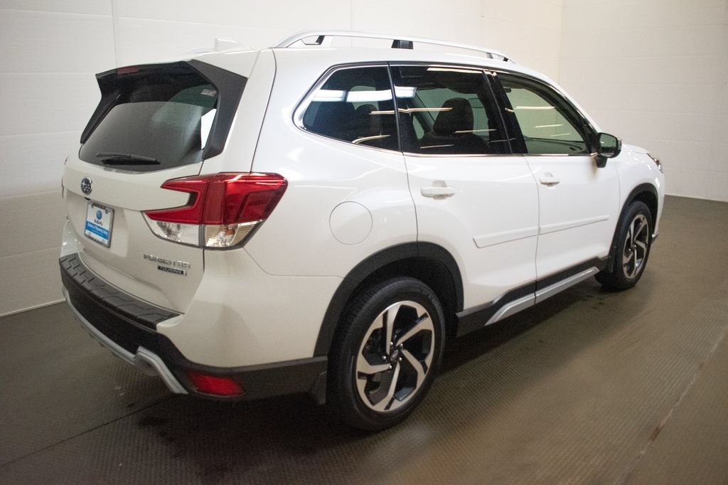 Certified 2023 Subaru Forester Touring w/ Popular Package #2 AWD/4WD image 4