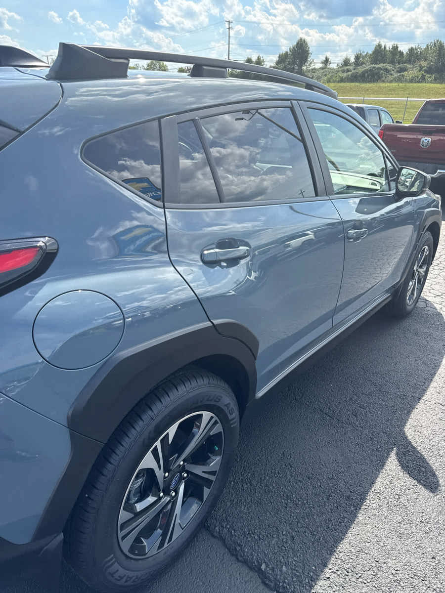 Used 2024 Subaru Crosstrek 2.0i Premium AWD/4WD image 18