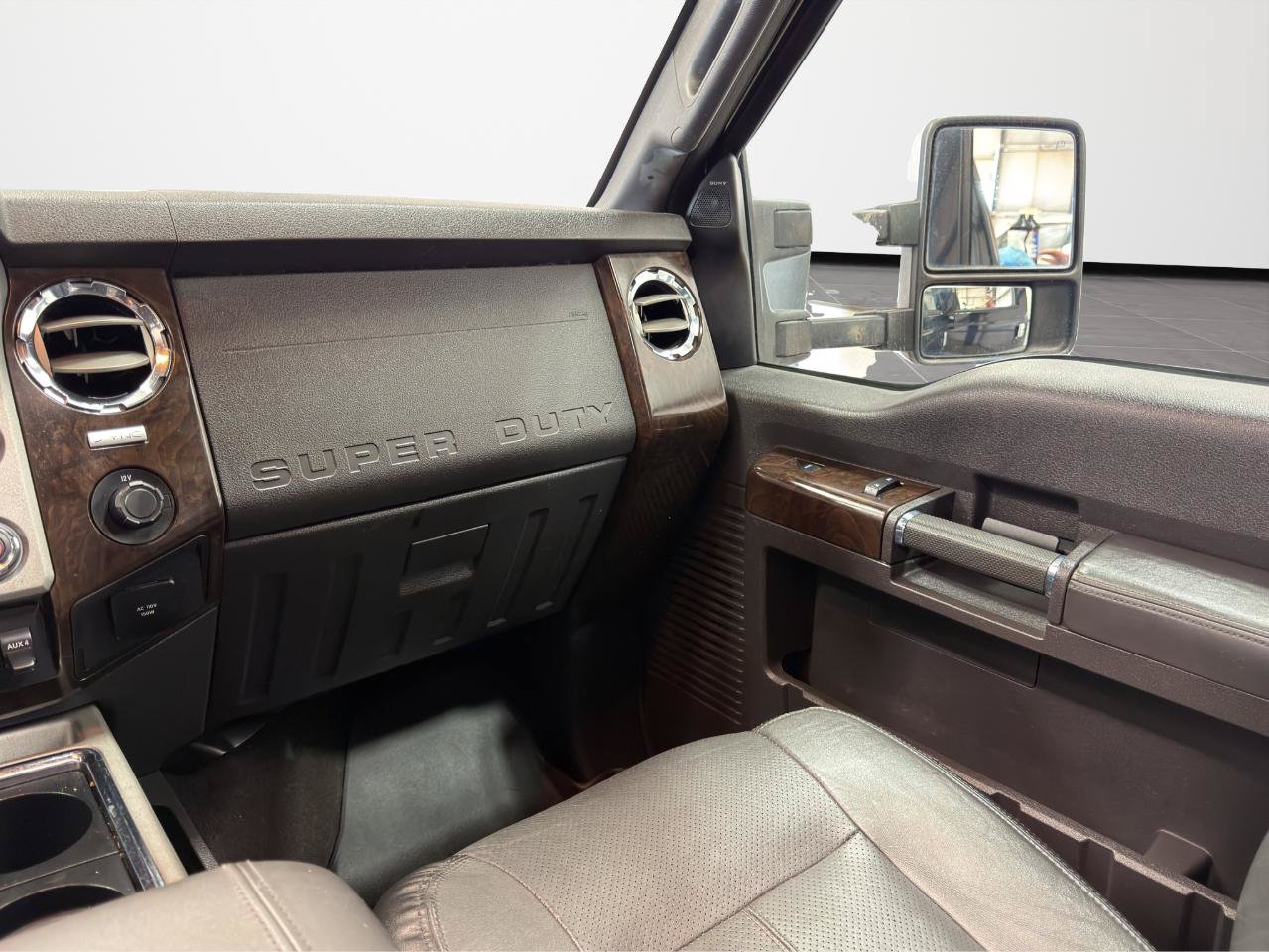 Used 2016 Ford F450 Platinum AWD/4WD image 23