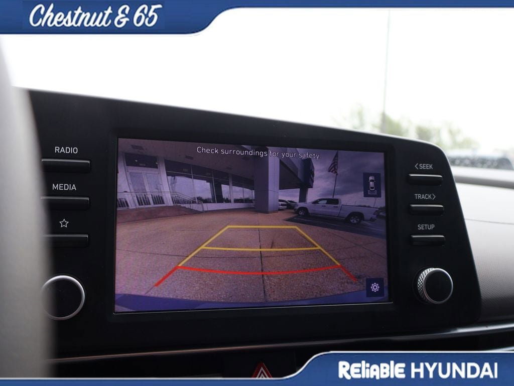 Used 2022 Hyundai Elantra SEL image 34