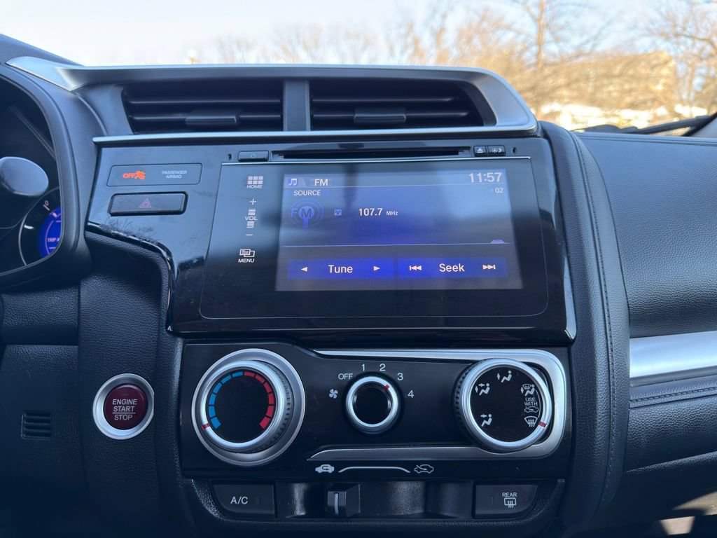 Used 2015 Honda Fit EX image 28