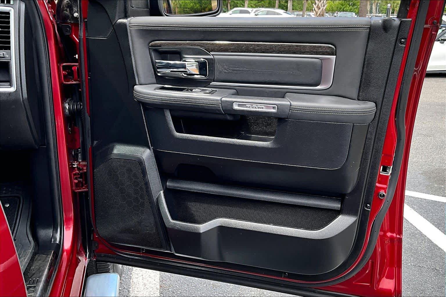 Used 2015 RAM 1500 Limited RWD image 23