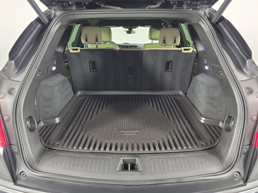 Used 2018 Cadillac XT5 FWD image 8