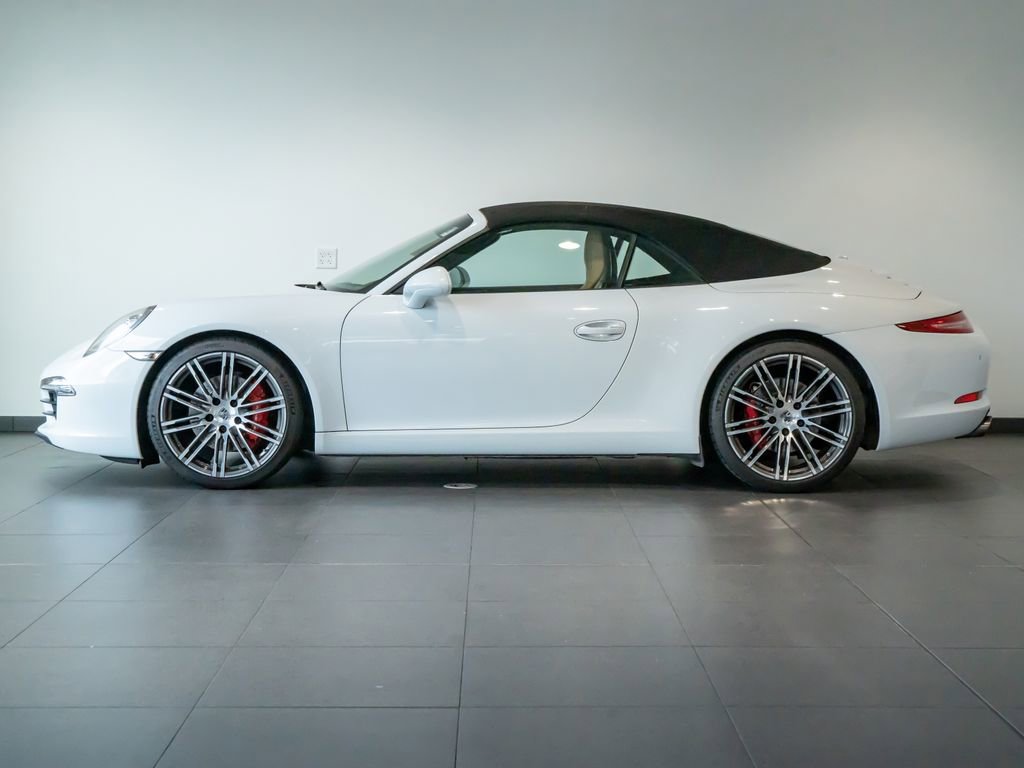 Certified 2016 Porsche 911 Carrera S RWD image 2