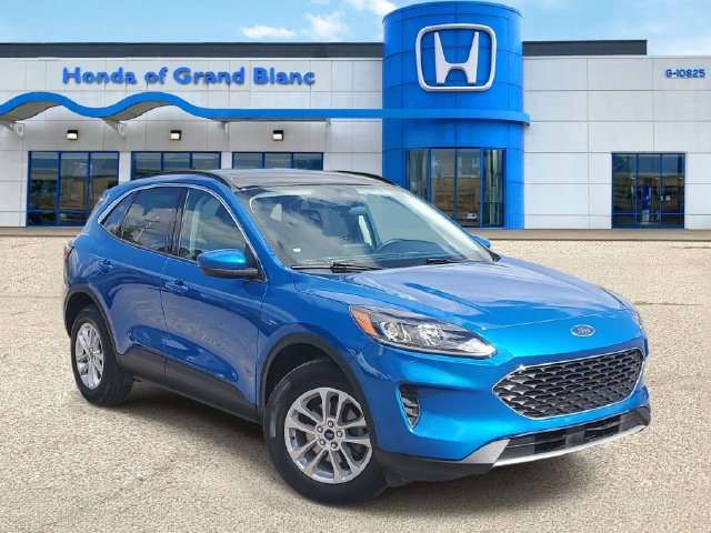 Used 2021 Ford Escape SE w/ Convenience Package