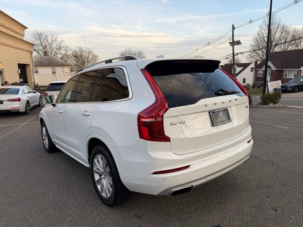 Used 2018 Volvo XC90 T6 Momentum image 5