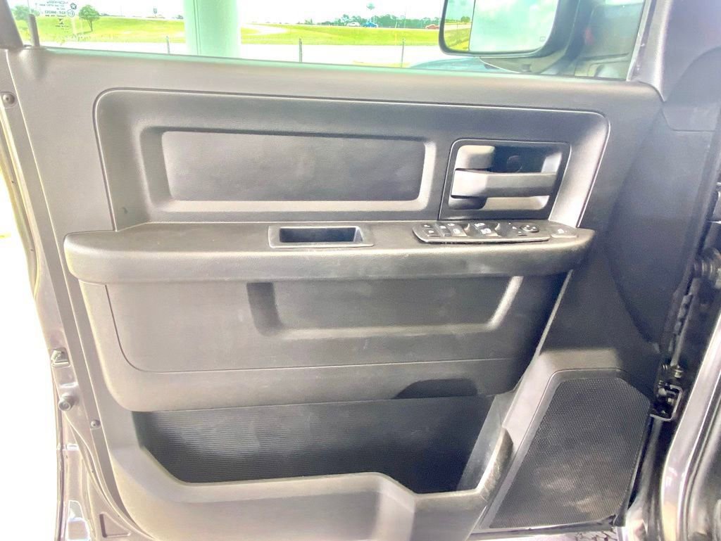 Used 2021 RAM 3500 Tradesman w/ Towing Technology Group image 14