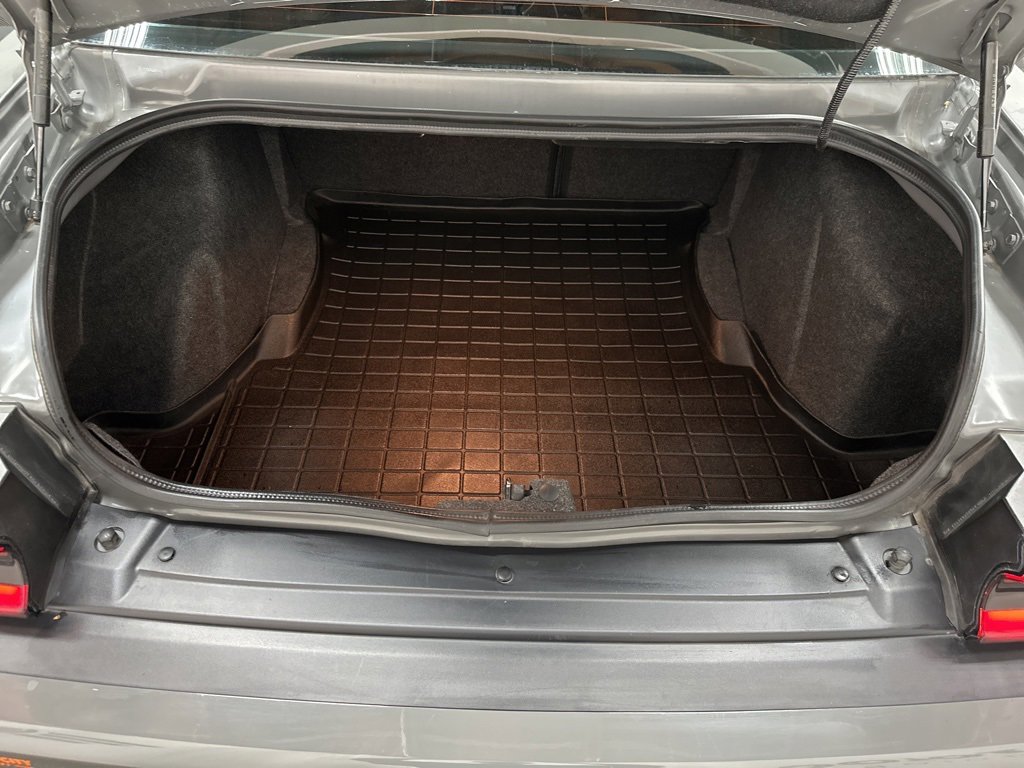 Used 2019 Dodge Challenger SRT Hellcat image 30