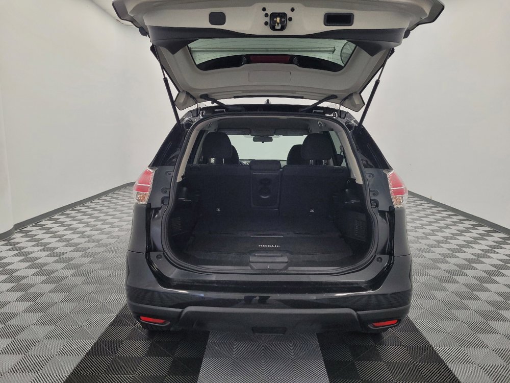Used 2016 Nissan Rogue S w/ Appearance Package AWD/4WD image 29