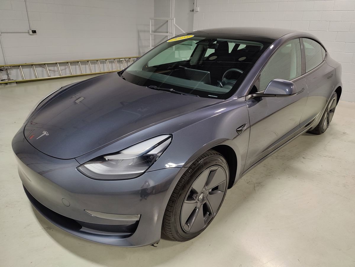Used 2023 Tesla Model 3 Standard Range RWD image 15