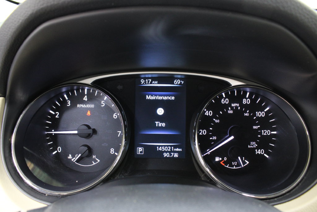 Used 2016 Nissan Rogue SL FWD image 10
