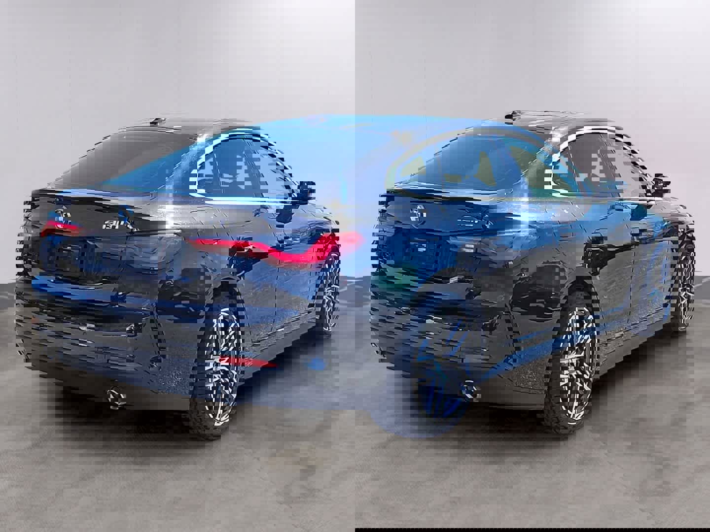 Used 2024 BMW 430i Gran Coupe xDrive w/ Premium Package AWD/4WD image 7