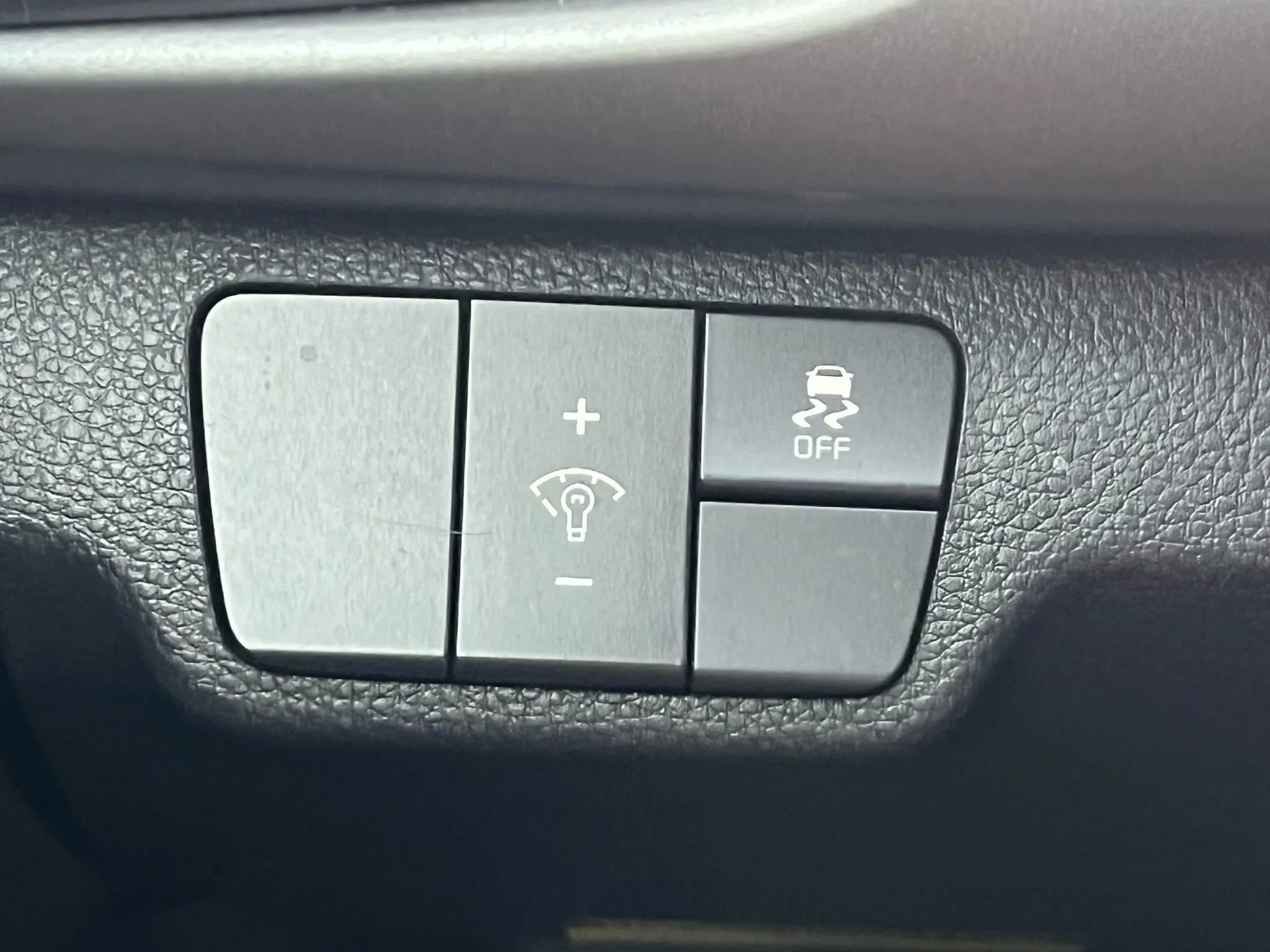 Used 2019 Kia Rio LX image 40