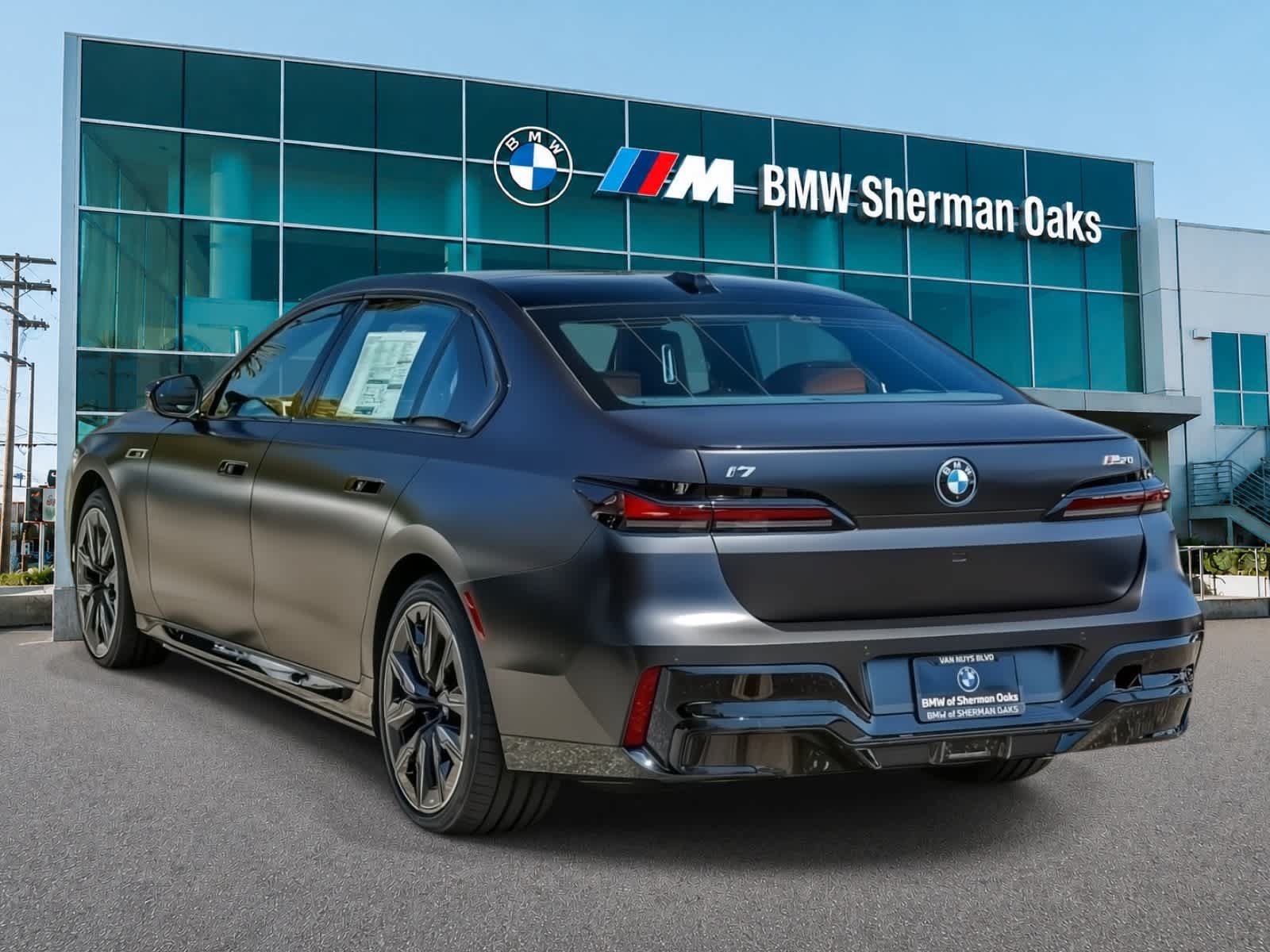 New 2026 BMW i7 xDrive60 AWD/4WD image 6