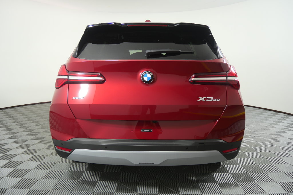 Used 2026 BMW X3 xDrive30i w/ Convenience Package AWD/4WD image 4