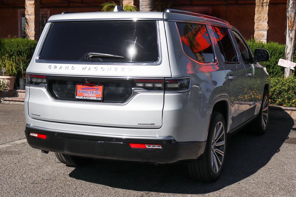 Used 2022 Jeep Grand Wagoneer Series II w/ Convenience Group III AWD/4WD image 9