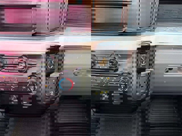 New 2025 Ford F550 4x4 Regular Cab Super Duty image 26