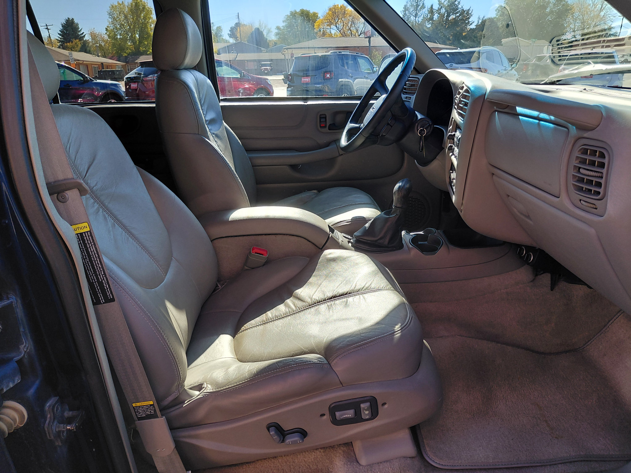 Used 2000 GMC Jimmy SLT w/ Marketing Opt Pkg AWD/4WD image 15