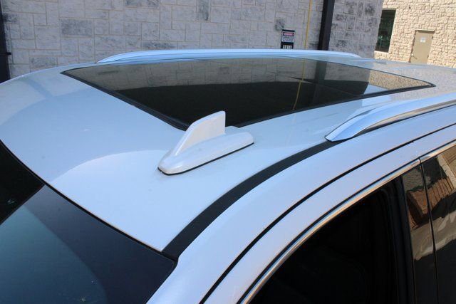 Used 2021 GMC Yukon Denali w/ Denali Premium Package image 4