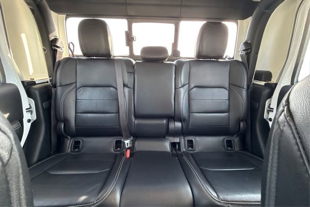 Used 2020 Jeep Gladiator Overland image 14