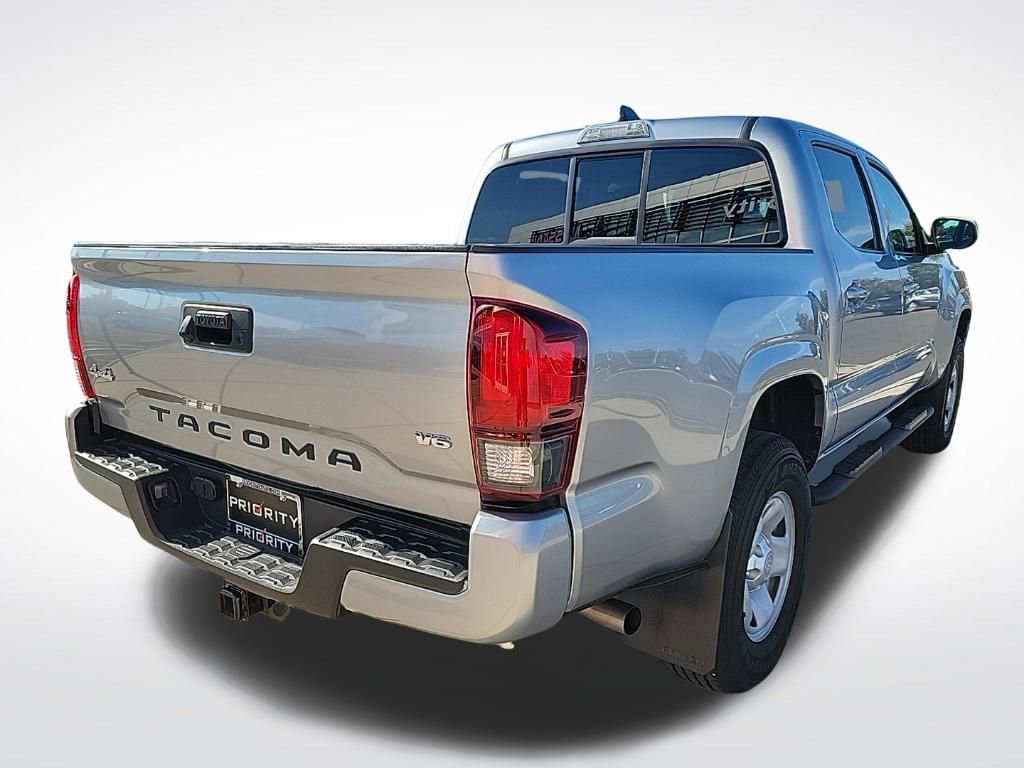 Used 2023 Toyota Tacoma SR image 5
