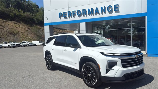 New 2026 Chevrolet Traverse LT w/ Sun and Wheel Package image 1