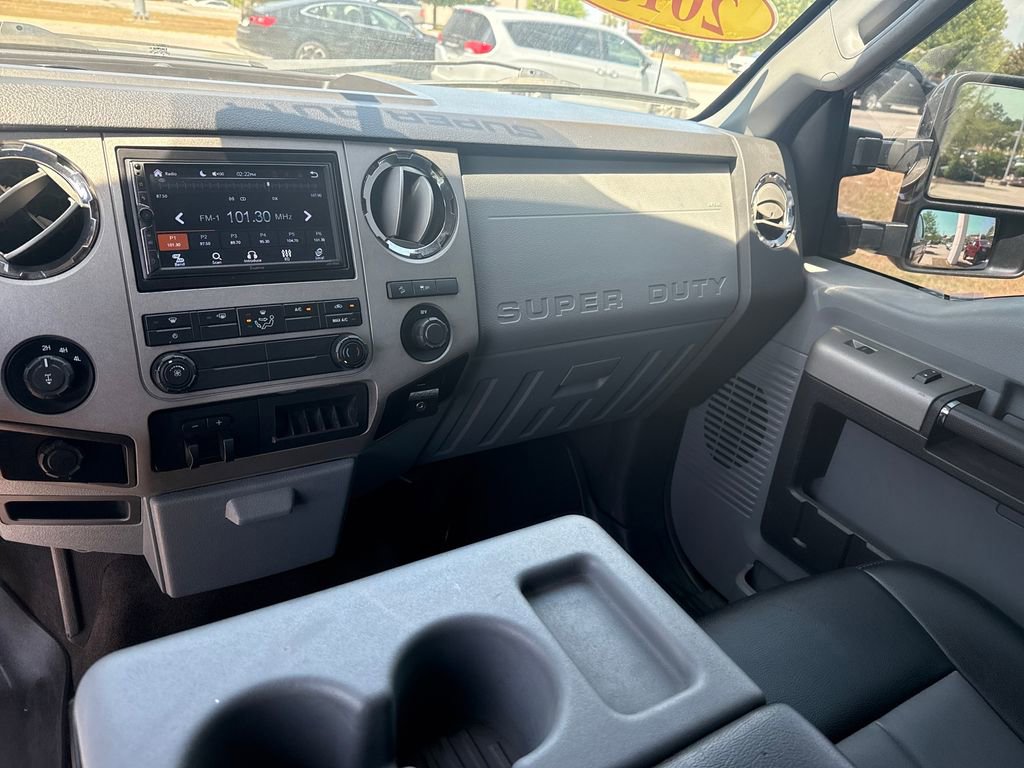 Used 2013 Ford F250 XLT w/ XLT Premium Pkg image 15