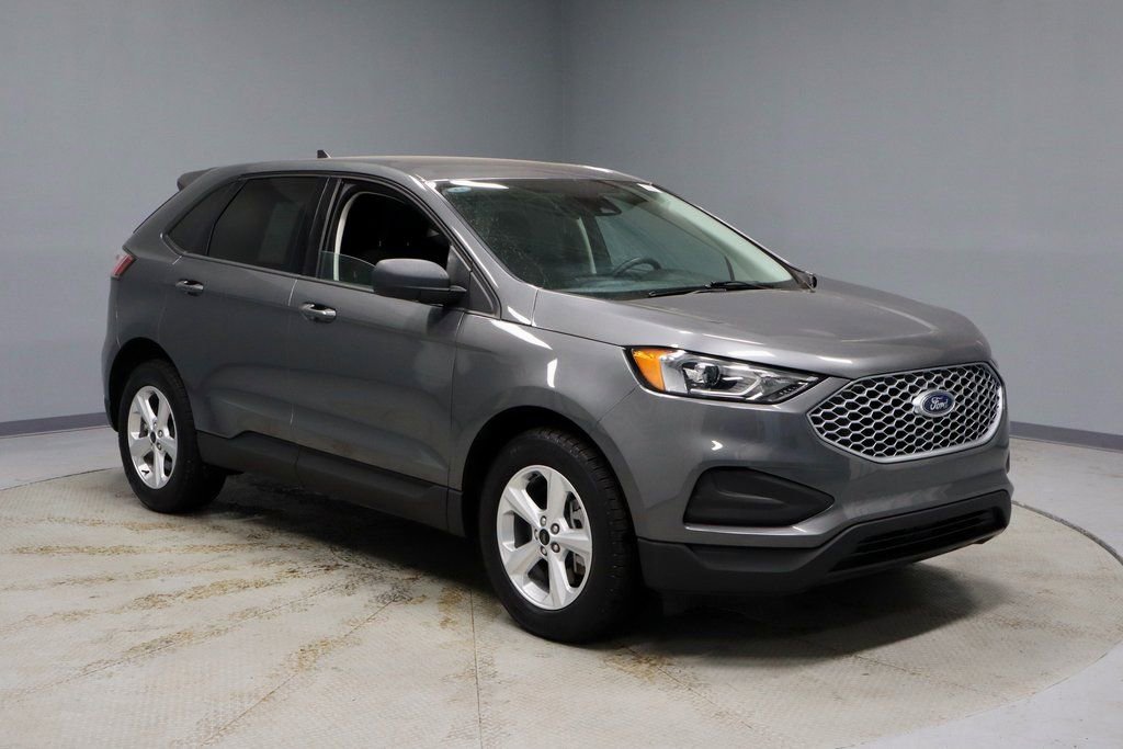 Certified 2023 Ford Edge SE