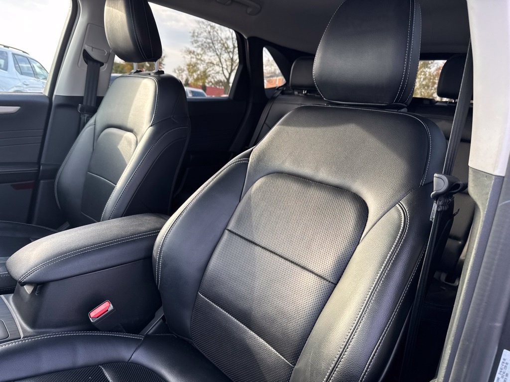 Used 2022 Ford Escape SEL AWD/4WD image 29