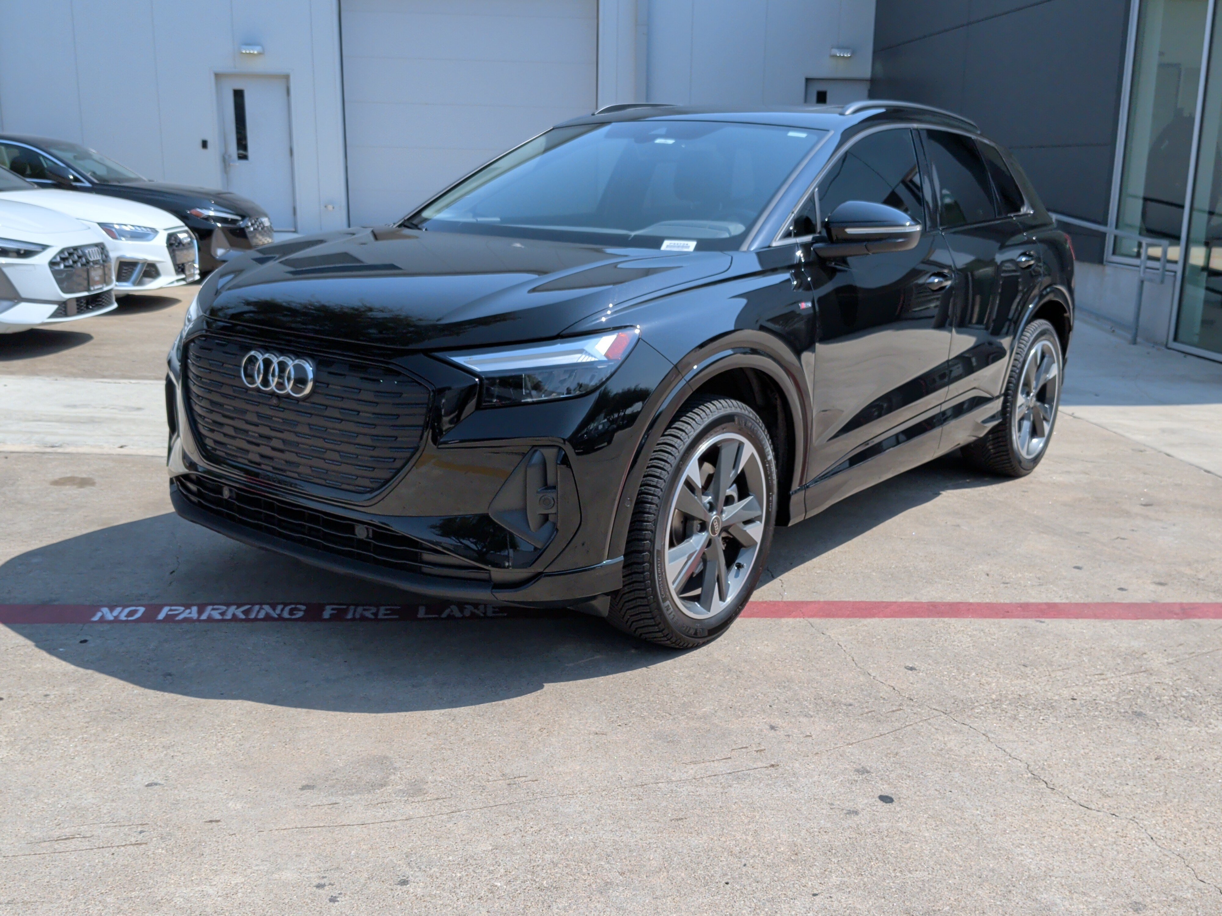 Certified 2023 Audi Q4 e-tron Premium Plus w/ Premium Plus AWD/4WD image 5