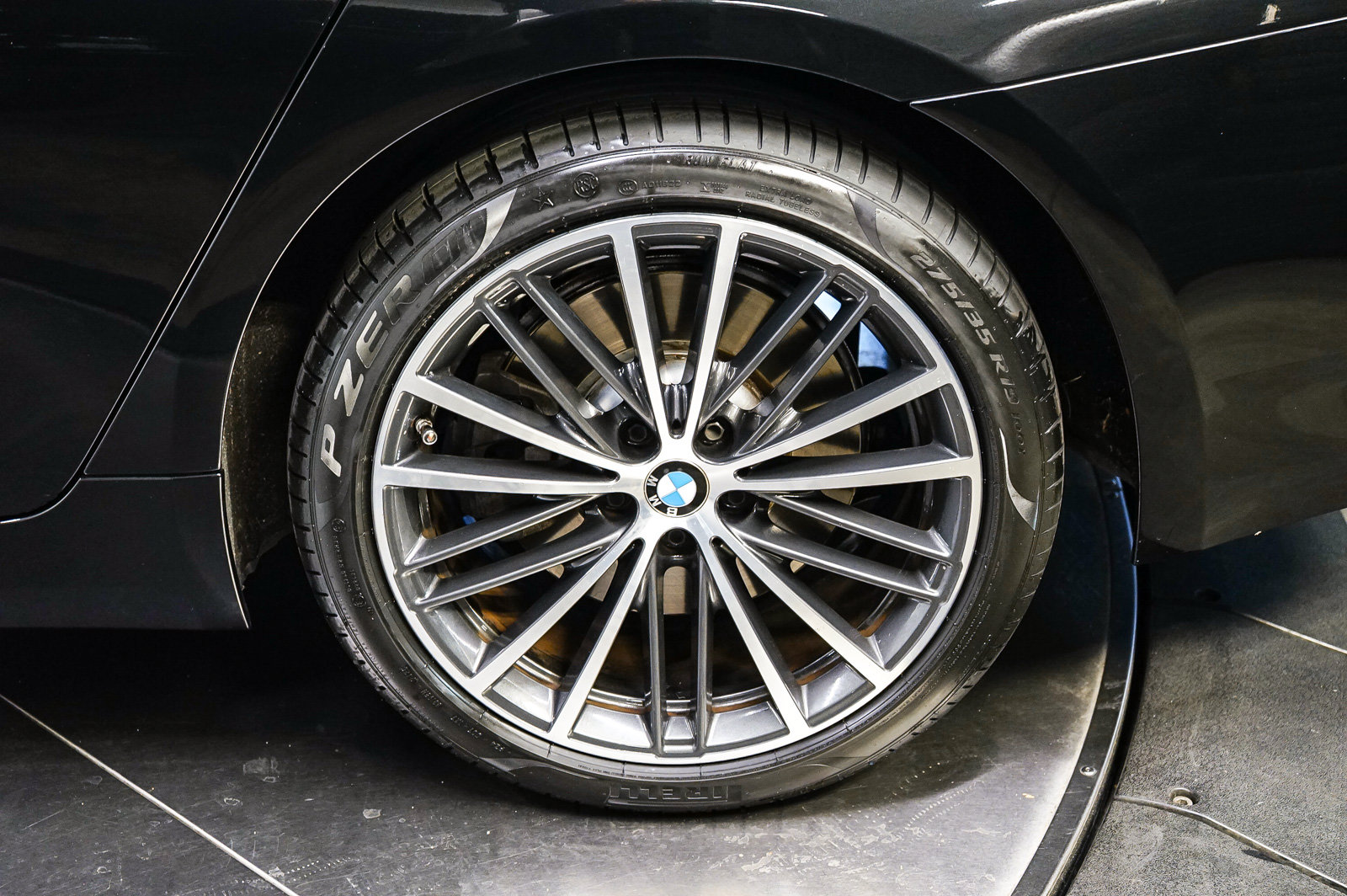 Certified 2023 BMW 540i w/ Premium Package RWD image 8