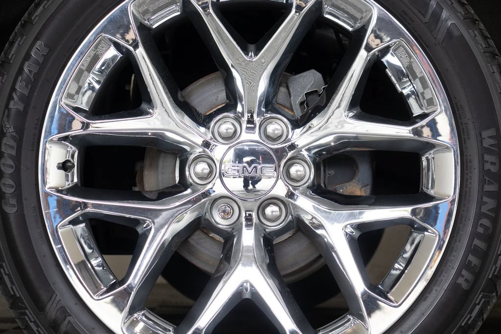 Used 2020 GMC Yukon Denali w/ Denali Ultimate Package AWD/4WD image 10