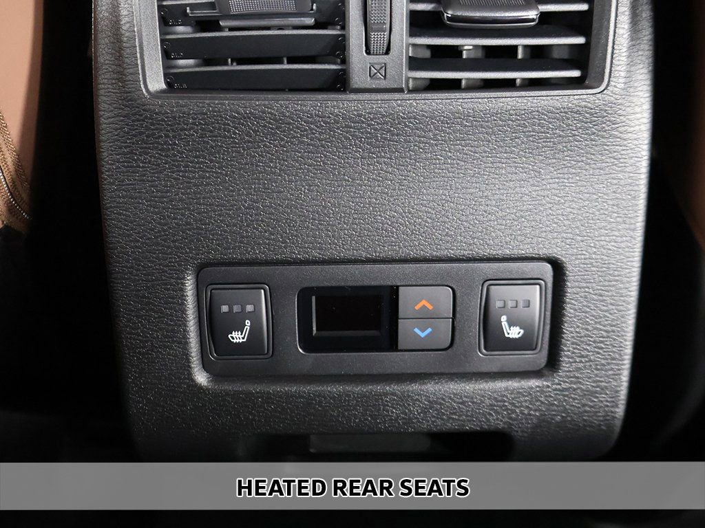 New 2025 Mitsubishi Outlander SEL image 10