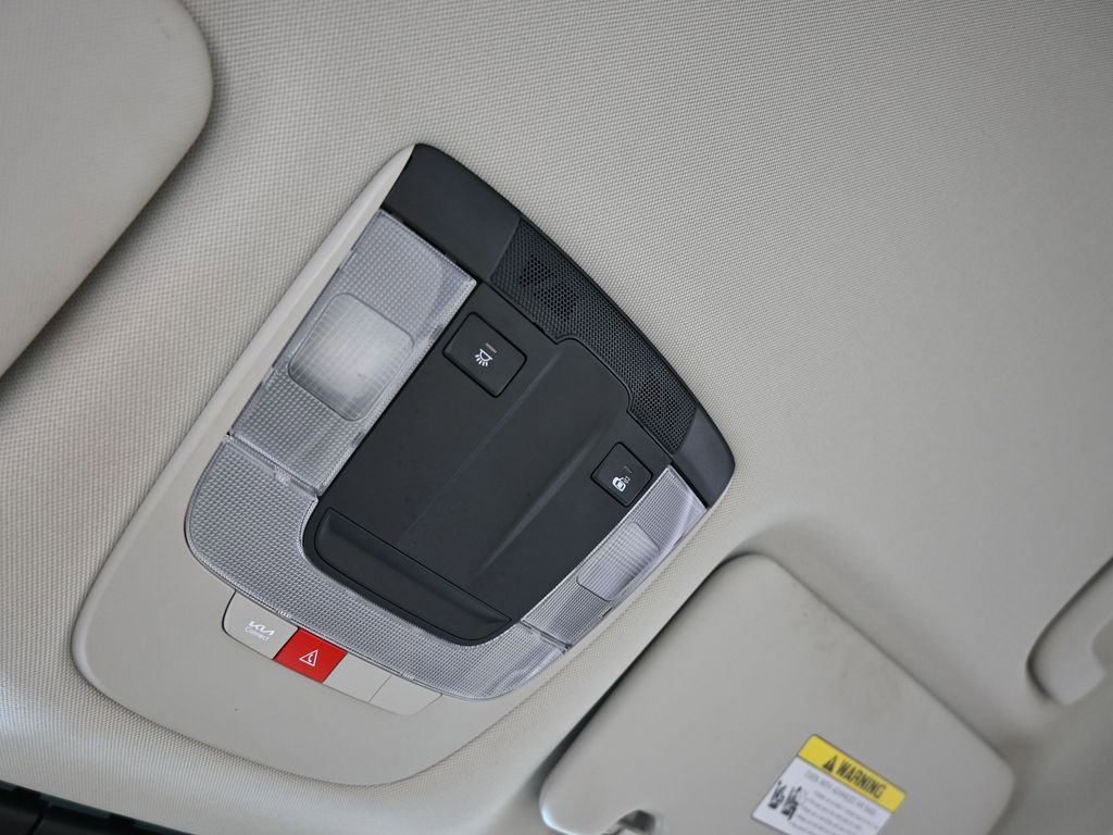 Used 2024 Kia Sportage EX image 20