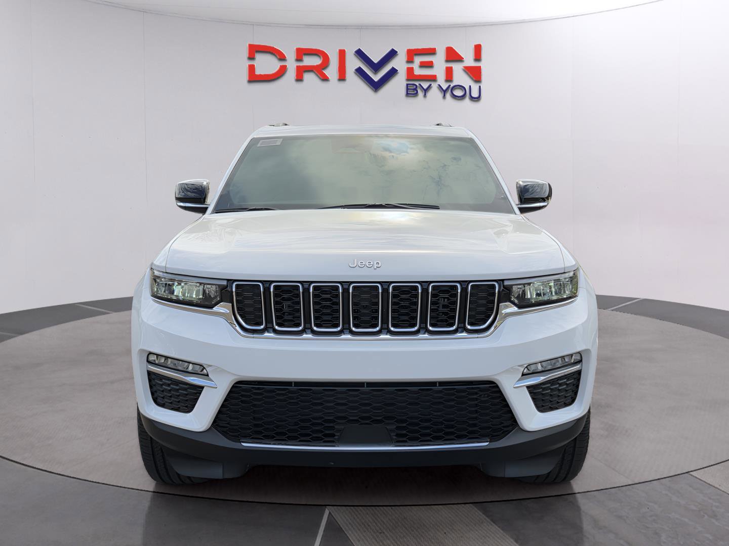 New 2025 Jeep Grand Cherokee Limited w/ Trailer Tow Package image 15