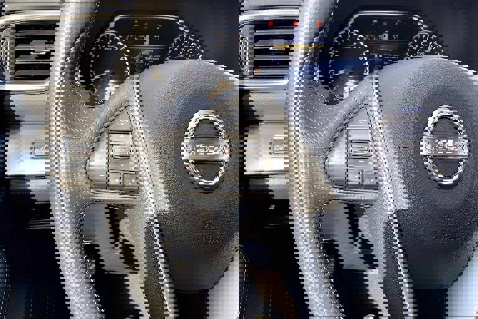 Used 2023 Nissan Maxima SL image 24