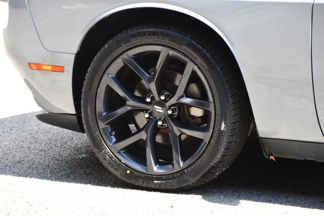 Used 2022 Dodge Challenger SXT w/ Blacktop Package image 7