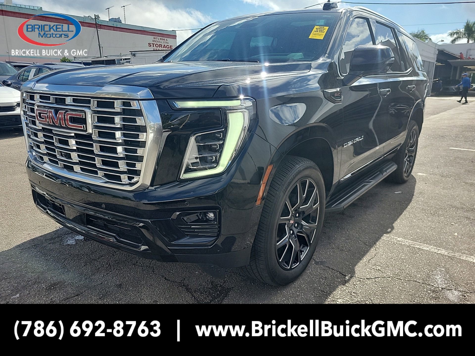 Used 2025 GMC Yukon Denali w/ Advanced Technology Package