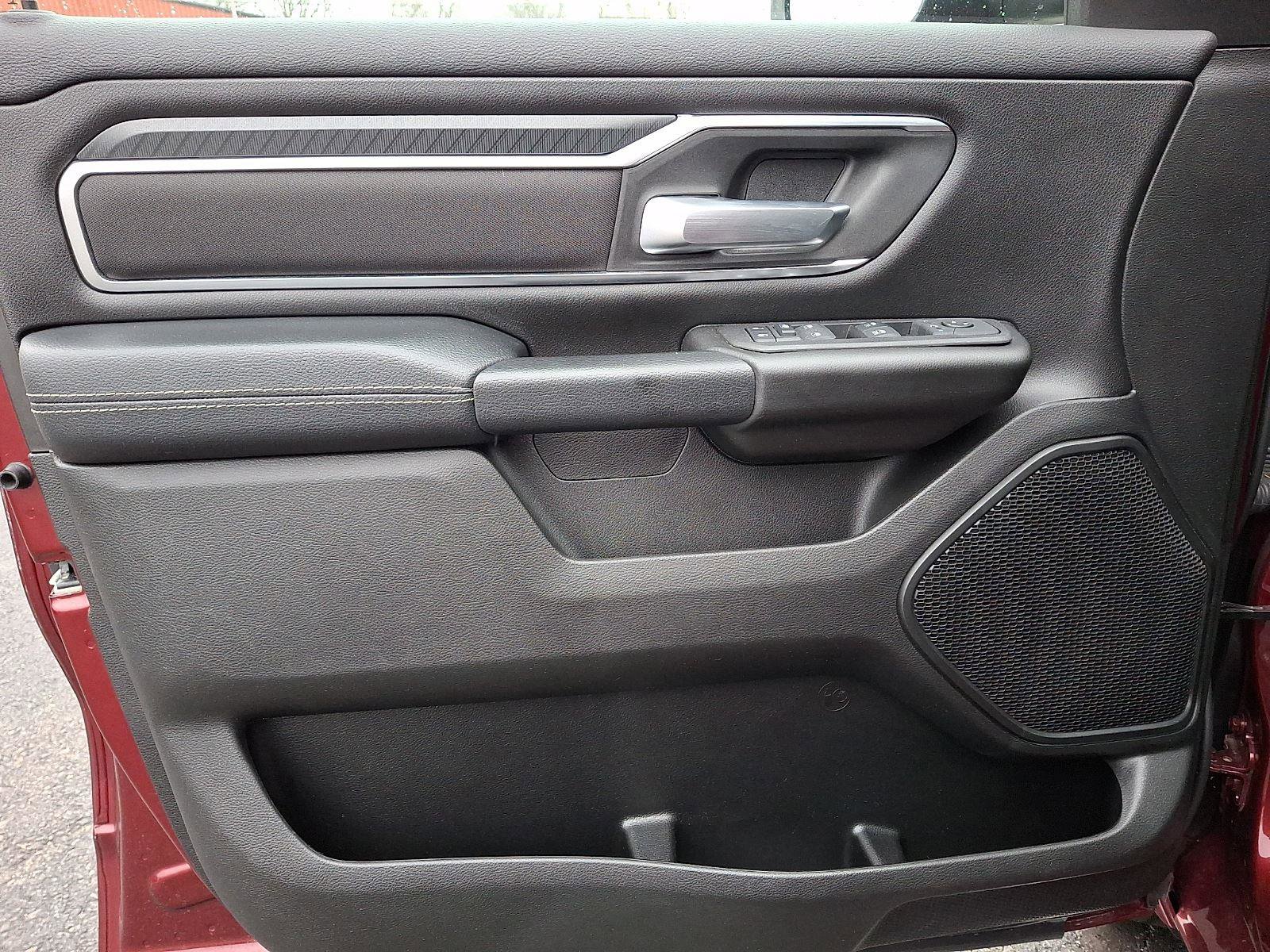 Used 2025 RAM 1500 Big Horn AWD/4WD image 14