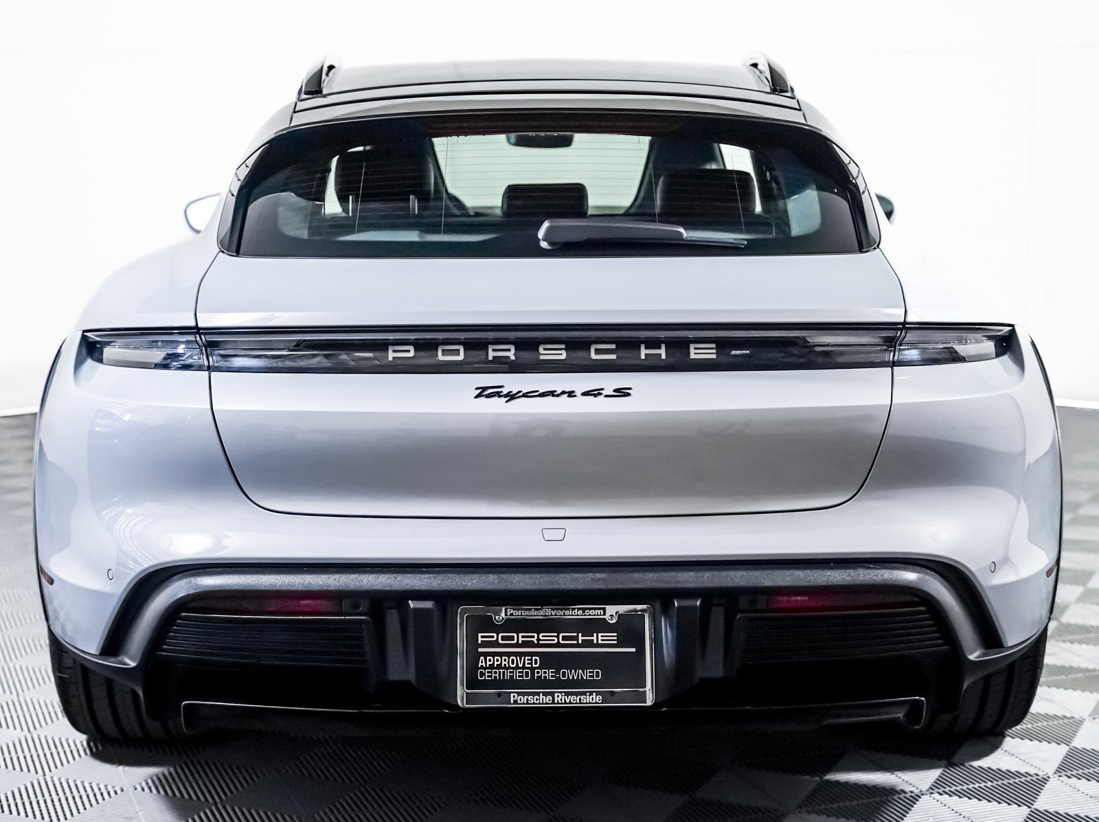 Certified 2023 Porsche Taycan 4S image 10