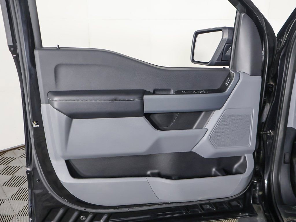 Used 2022 Ford F150 XLT w/ XTR Package image 19