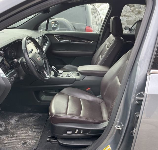 Used 2020 Cadillac XT6 Premium Luxury image 10